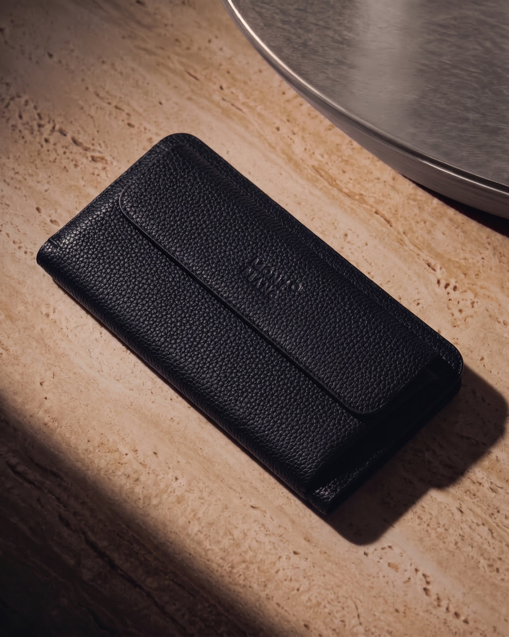 حقيبة مونت بلانك (Montblanc)