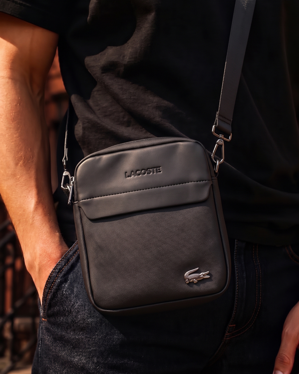 شنطة كروس لاكوست (Lacoste)